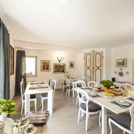 Oda ve Kahvaltı Country