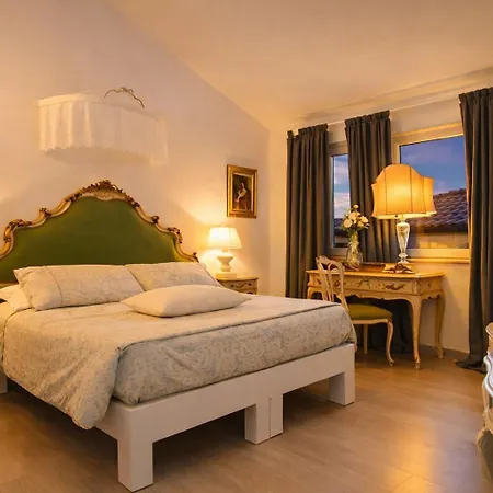Country 3* Siena