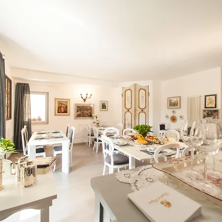 Country 3* Siena
