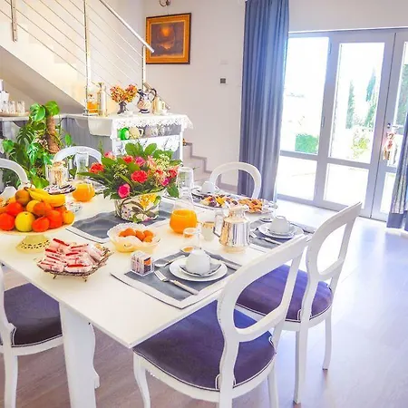 Country Oda ve Kahvaltı