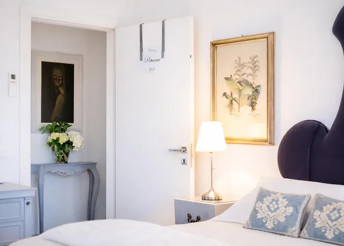 Country 3* Сиена